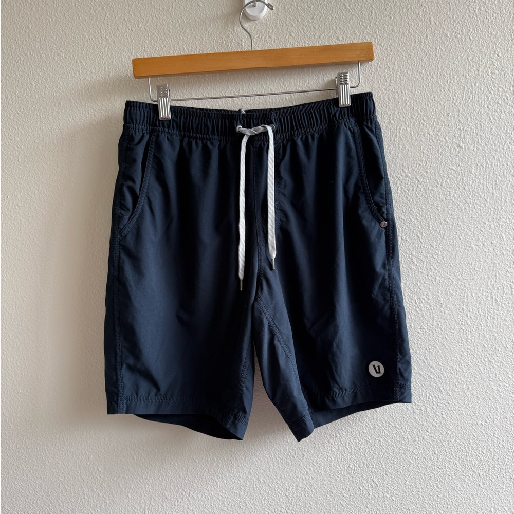 VUORI : KORE SHORT 9" : Medium : Color INK :